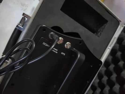 Handheld 2.4G 5.8g GPS 3 Bands Uav Shield Signal Suppressor For Anti Drone System